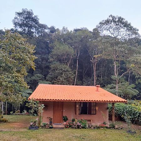 Chale Vale Das Flores - Visconde De Maua Rj Luaran gambar