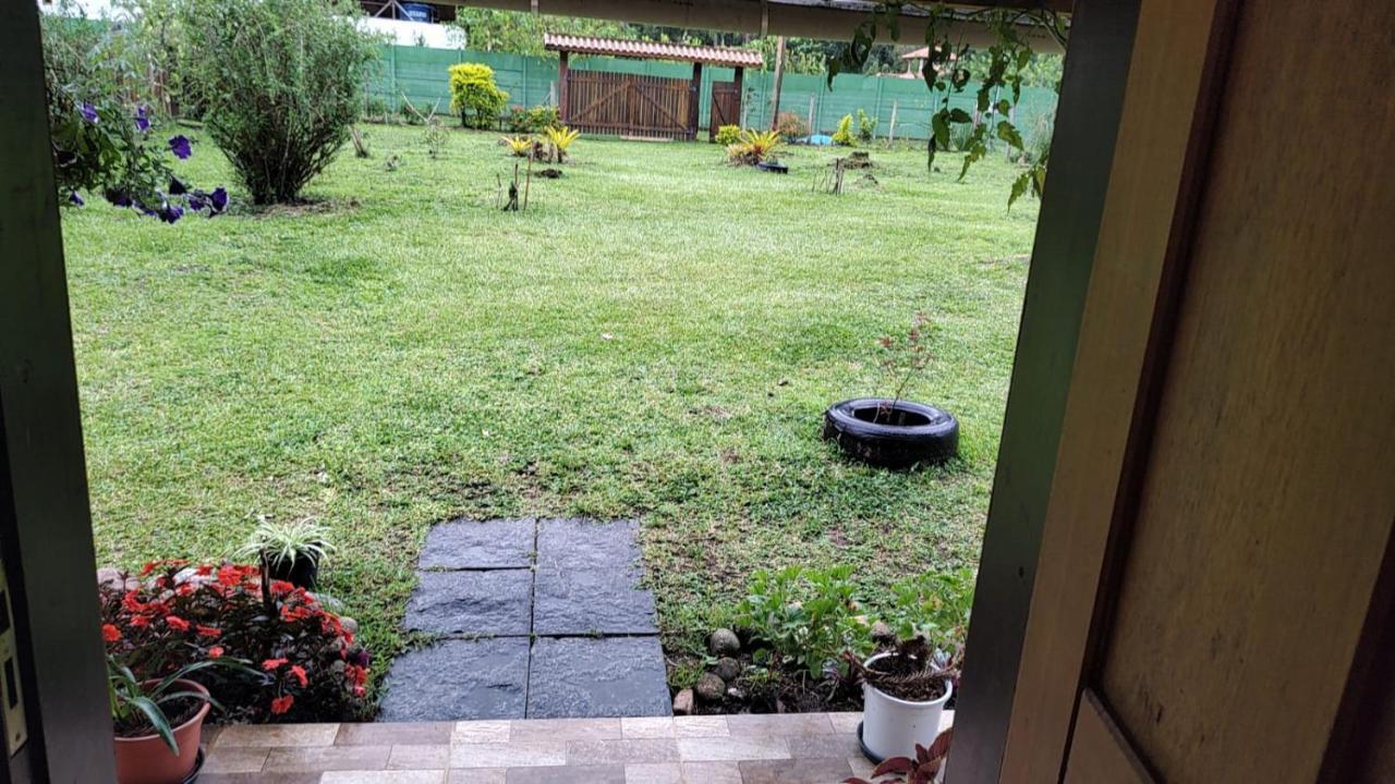 Chale Vale Das Flores - Visconde De Maua Rj Luaran gambar