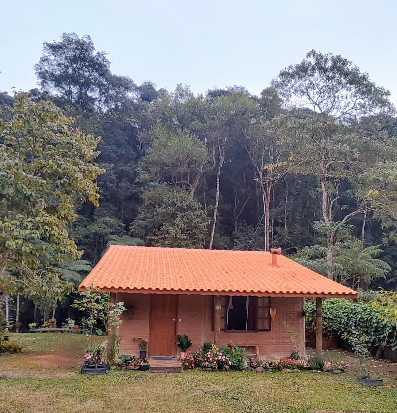 Chale Vale Das Flores - Visconde De Maua Rj Luaran gambar